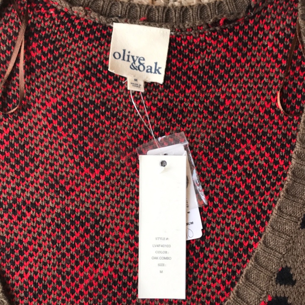Leopard Sweater - Picture 2 of 3